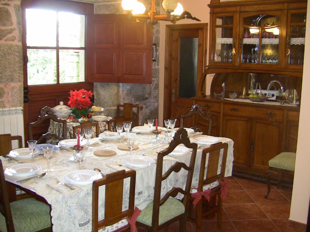 Casa Xan Da Pena Guest House Villarmayor  ภายนอก รูปภาพ