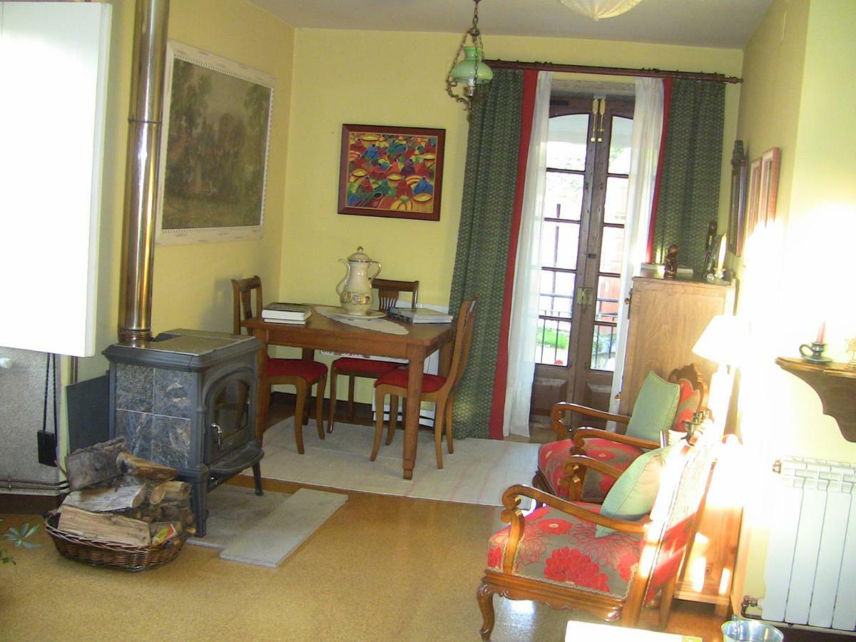 Casa Xan Da Pena Guest House Villarmayor  ภายนอก รูปภาพ